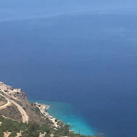 πύργος παραδοσιακός με μαγευτική θέα - Traditional Tower With Amazing Sea View Вилла *