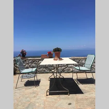 πύργος παραδοσιακός με μαγευτική θέα - Traditional Tower With Amazing Sea View * Ареополис